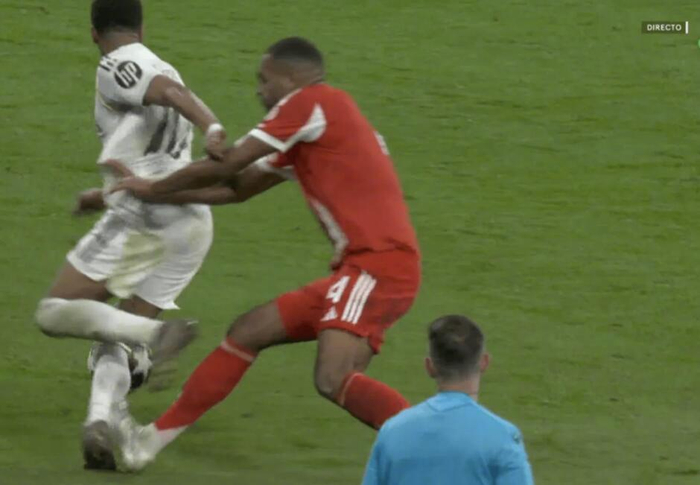 百家乐官方网站-前西甲裁判称拜仁后卫塔对姆巴佩犯规应判红牌|基利安·姆巴佩|皇马|马特乌-拉奥斯|欧冠|皇家马德里_新浪体育_新浪新闻